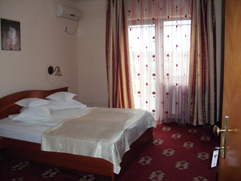 Hotel Coral ซาตูมาเร ภายนอก รูปภาพ
